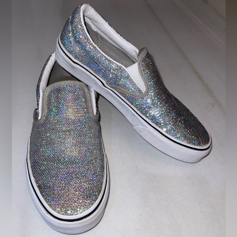 8.5 sequins classic slip-on Vans